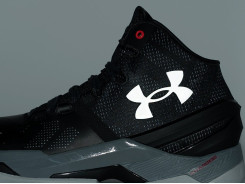 Кроссовки Under Armour Curry 2