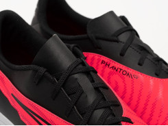 Футбольная обувь Nike Phantom GX Club TF